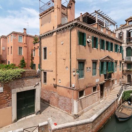 Venice Luxury Apartments Екстер'єр фото