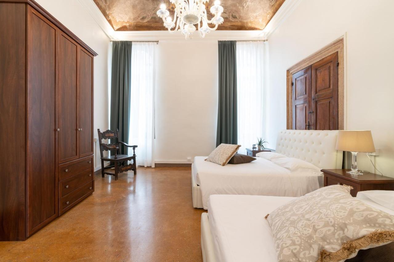 Venice Luxury Apartments Екстер'єр фото